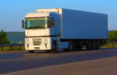 Adana ile Ayancık Arası Öğrenci Eşyası Taşıma